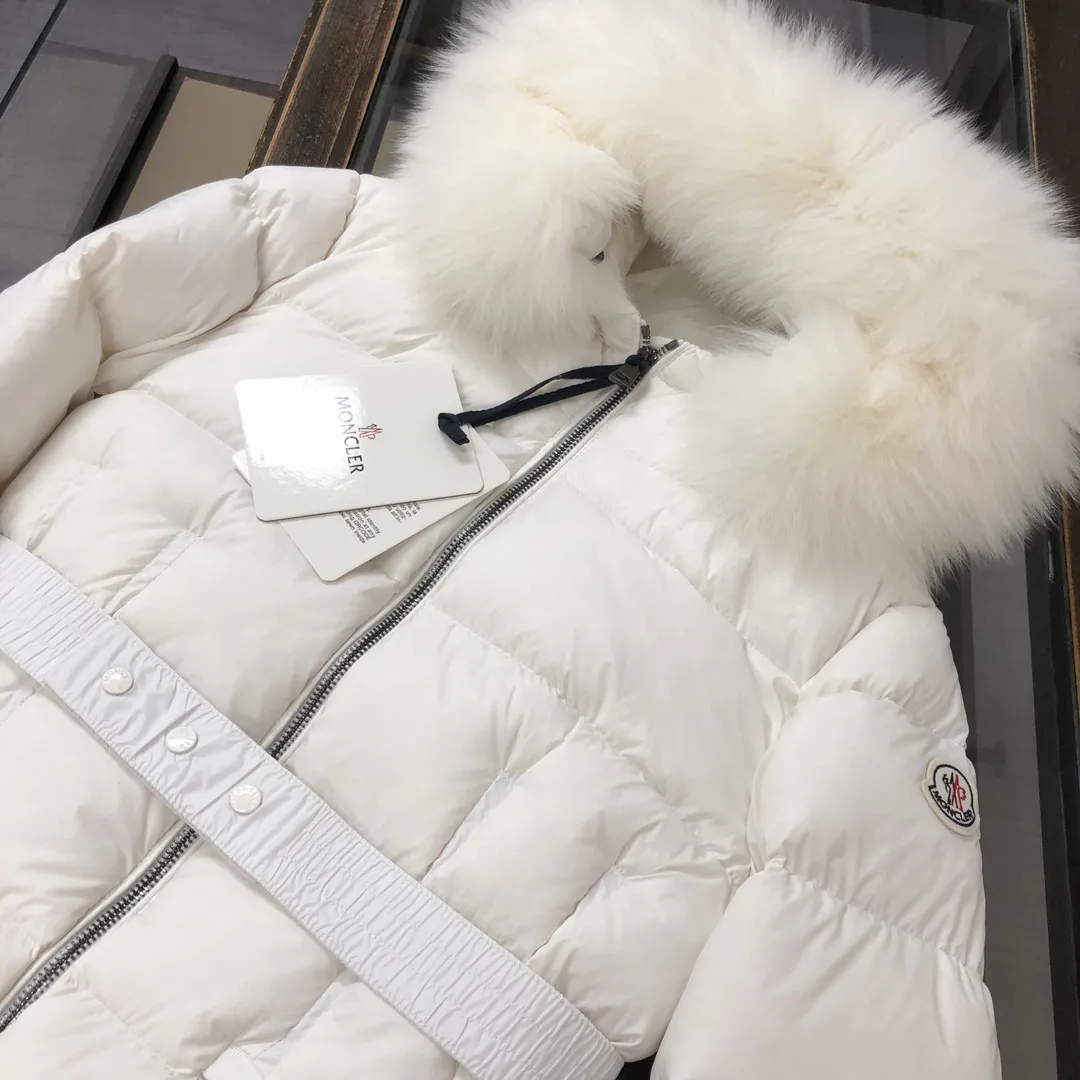 🆕MONCLER ， 1:1👍 ， ， ，90 ， ✨👍 ：Black 、White Size：1234